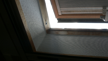 Fliegengitter Dachfenster